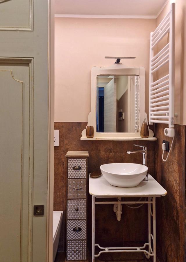 Mister Barolo Apartments Langhe Novello Buitenkant foto